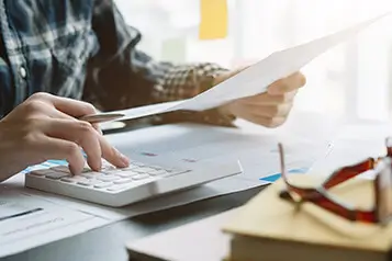 青橡公司介绍文案