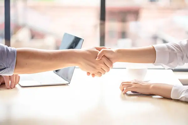 领拓国际公司介绍