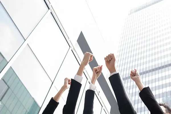 旗下多个公司介绍文案